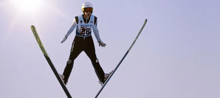 Ski jumper